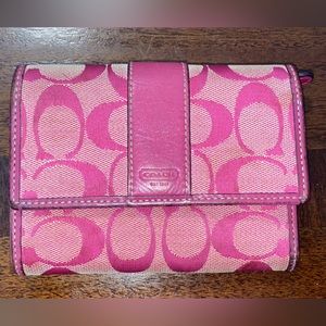Coach Women’s Monogram Wallet Barbie Pink